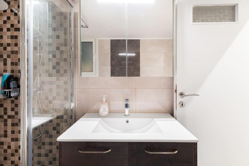 Comfy Flat Near Edem Beach By Atheniankeys Atenas Exterior foto